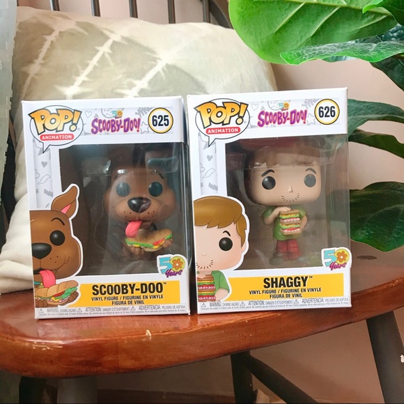 Scooby-Doo #625 & Shaggy #626 Sandwich Funko Pops